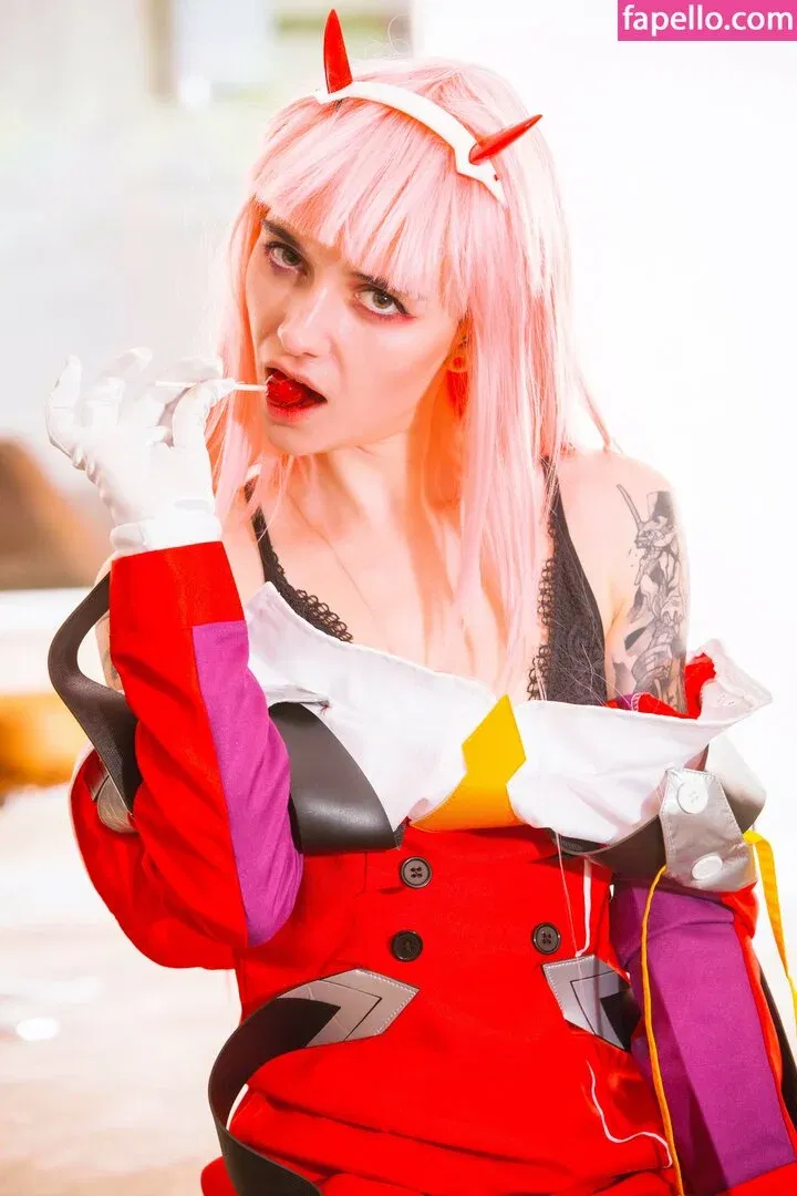 Poisonne / Poisonneus Onlyfans Photo Gallery 