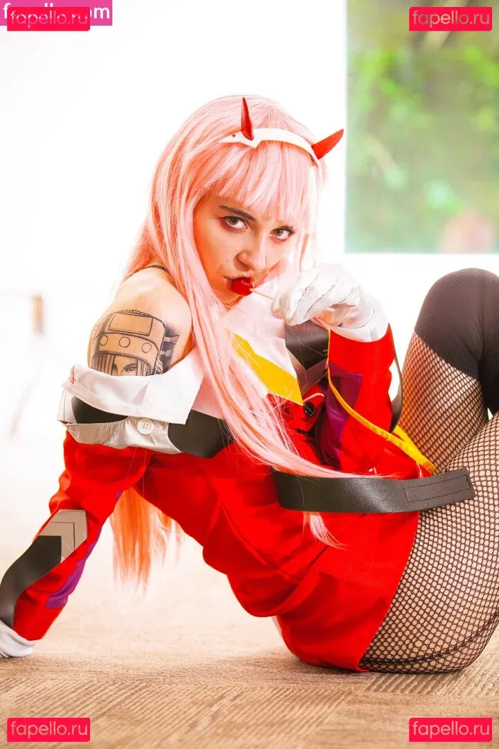 Poisonne / Poisonneus Onlyfans Photo Gallery 