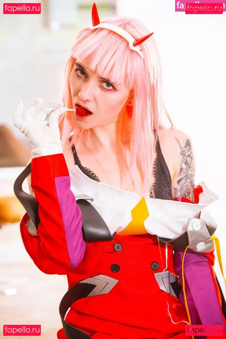 Poisonne / Poisonneus Onlyfans Photo Gallery 