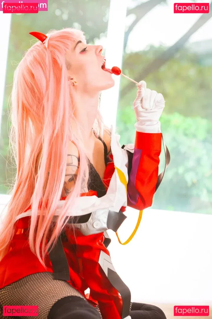 Poisonne / Poisonneus Onlyfans Photo Gallery 