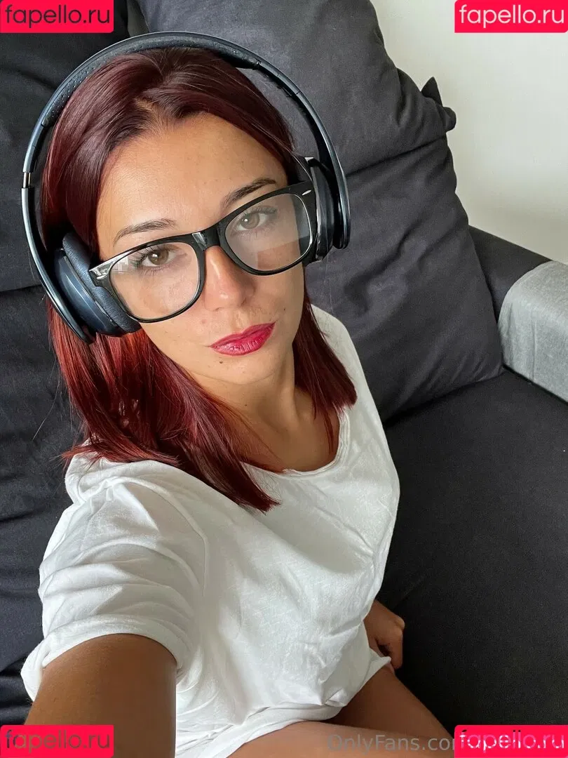 eushhvip Onlyfans Photo Gallery 