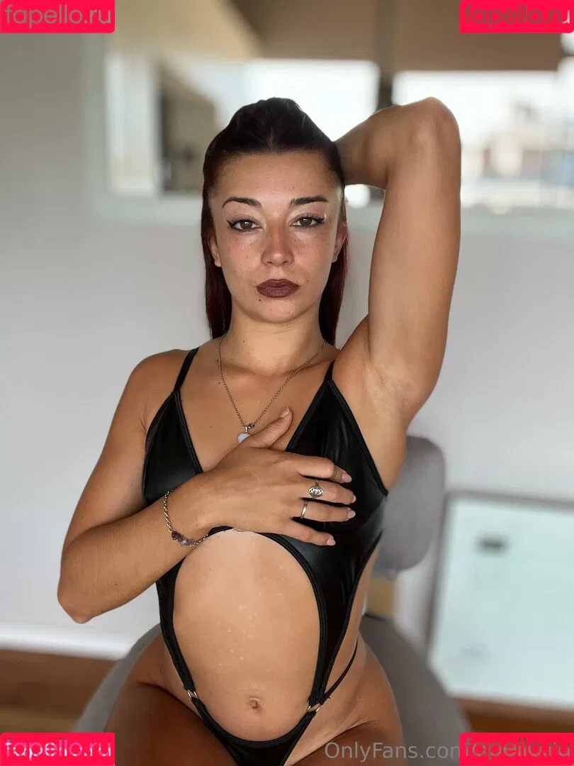 eushhvip Onlyfans Photo Gallery 
