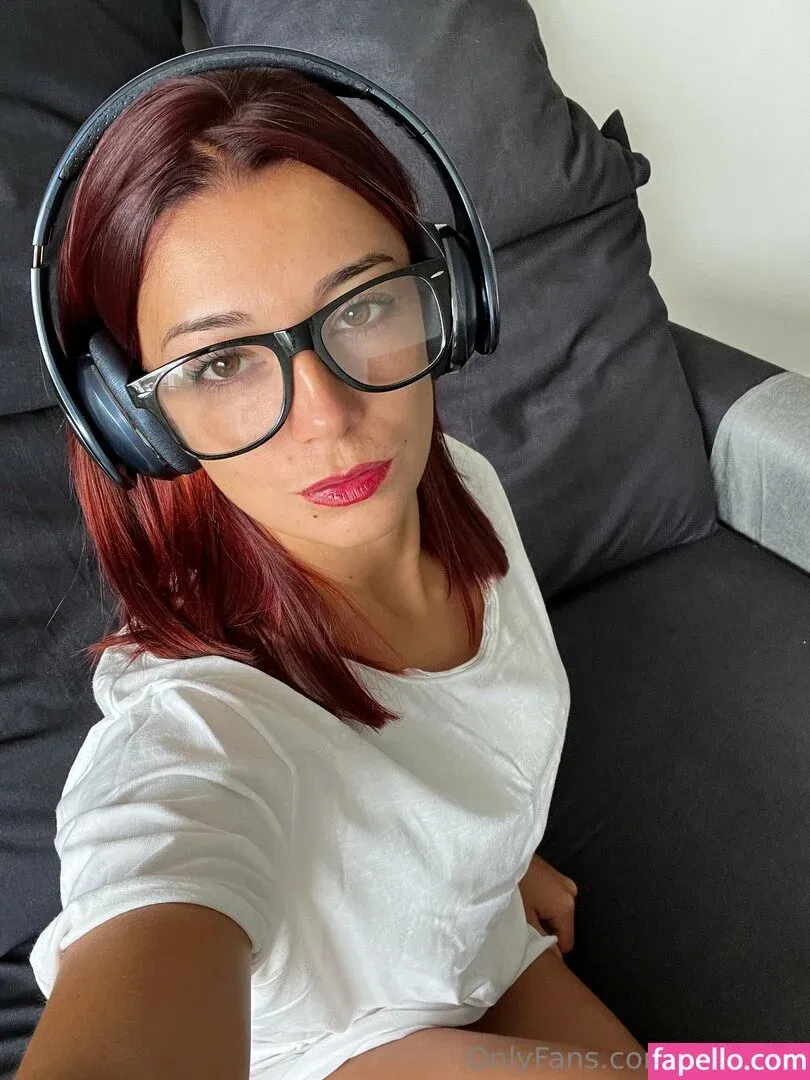 eushhvip Onlyfans Photo Gallery 