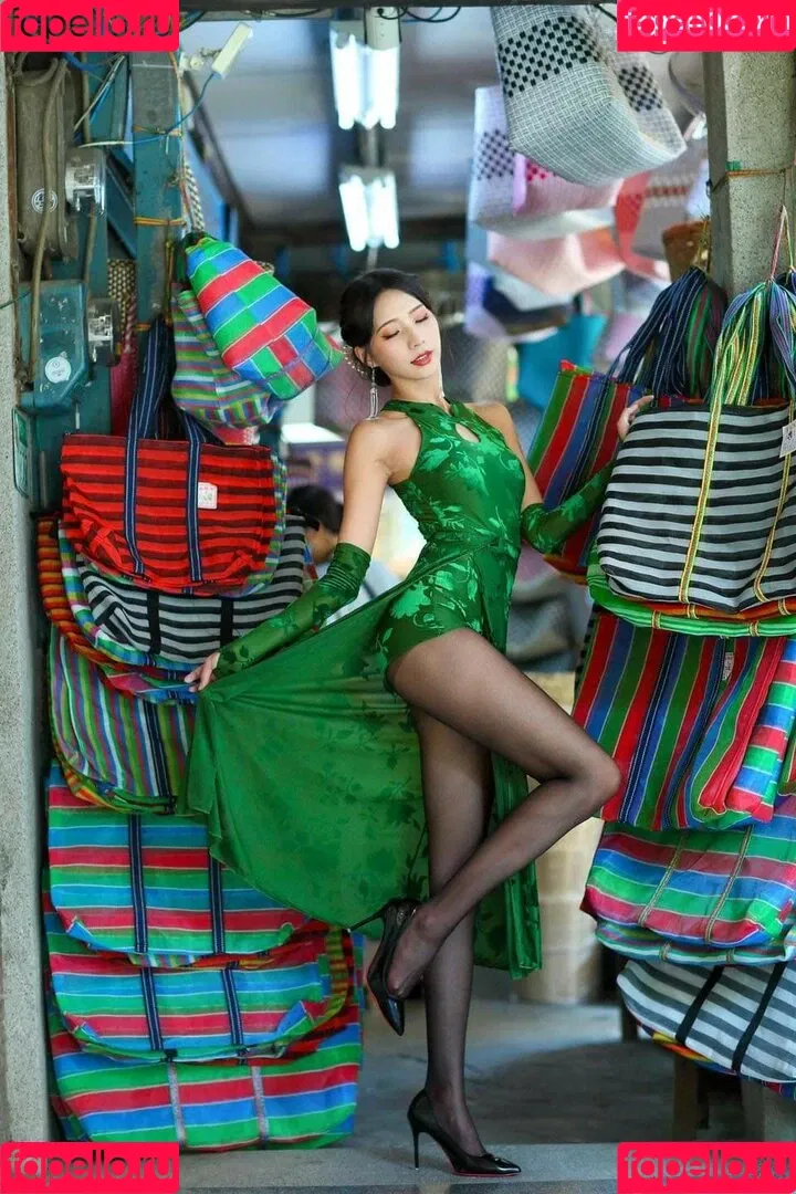 Anita Feifei / feifei_11111 Onlyfans Photo Gallery 