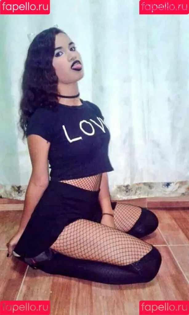 Criss Kersmist / Kersmist_Kitty / criss_kersmist_art Onlyfans Photo Gallery 
