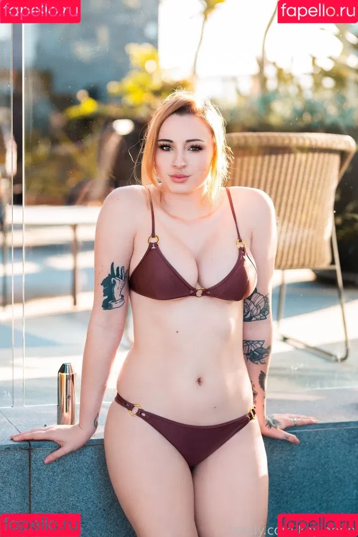 All Sets / Kayla Erin / itskaylaerin / kaylaerin Onlyfans Photo Gallery 