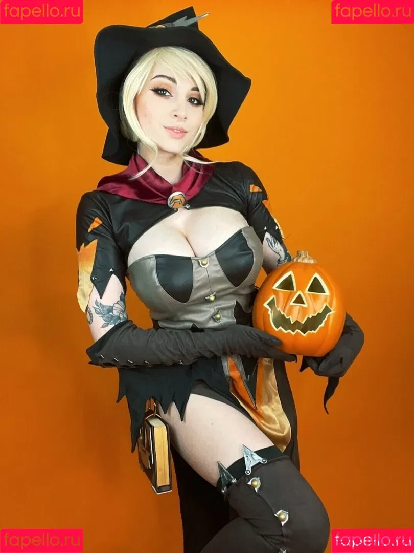 All Sets / Kayla Erin / itskaylaerin / kaylaerin Onlyfans Photo Gallery 