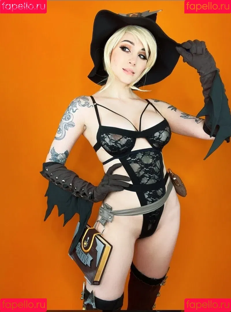 All Sets / Kayla Erin / itskaylaerin / kaylaerin Onlyfans Photo Gallery 
