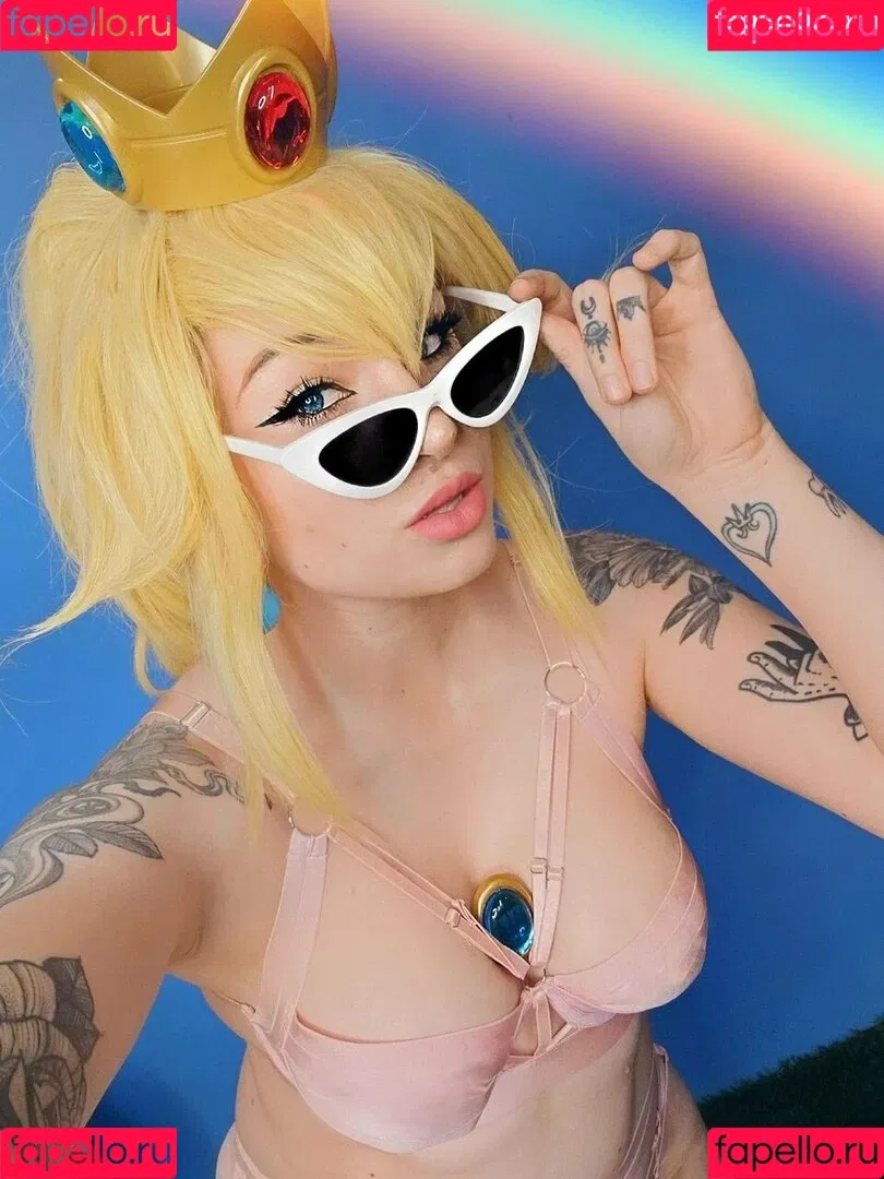 All Sets / Kayla Erin / itskaylaerin / kaylaerin Onlyfans Photo Gallery 