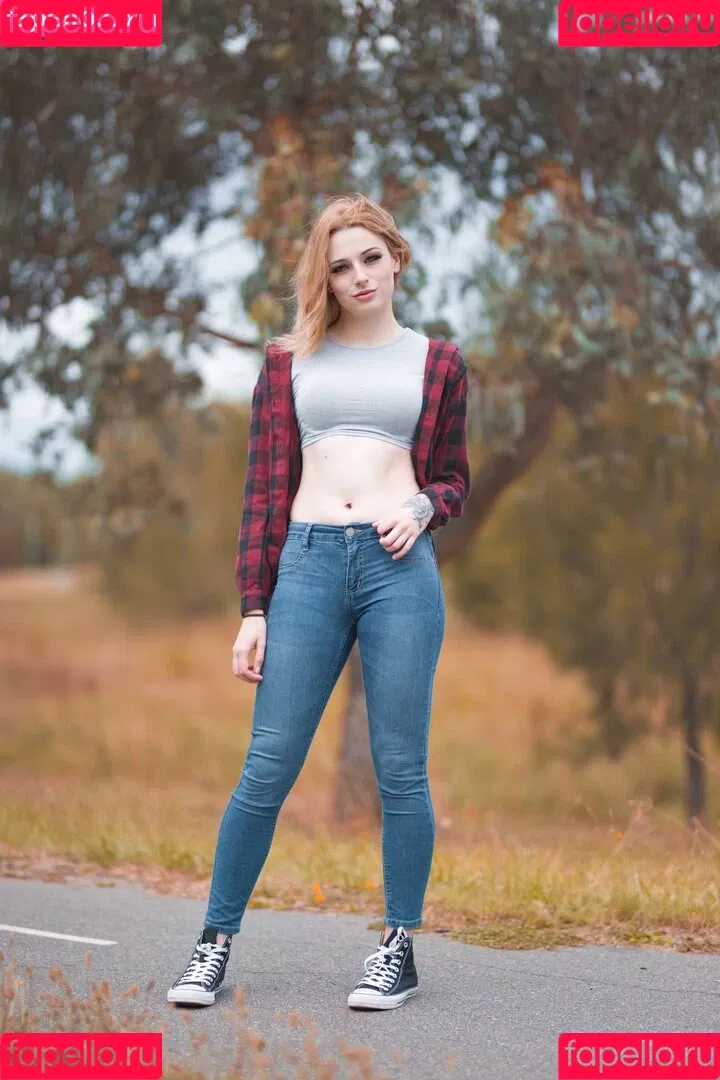 All Sets / Kayla Erin / itskaylaerin / kaylaerin Onlyfans Photo Gallery 