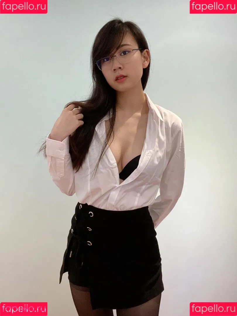 MitsukiBb / MitsukiBby Onlyfans Photo Gallery 