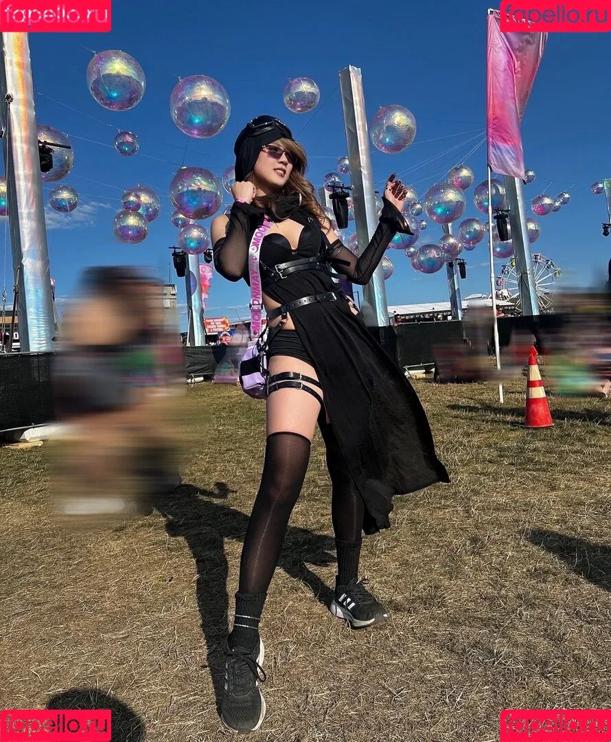 MitsukiBb / MitsukiBby Onlyfans Photo Gallery 