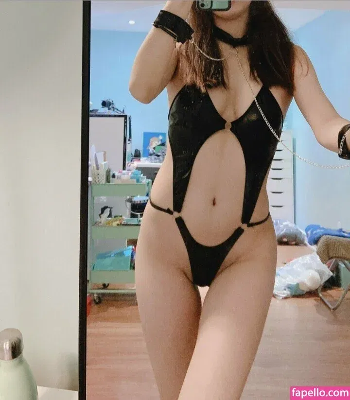 MitsukiBb / MitsukiBby Onlyfans Photo Gallery 