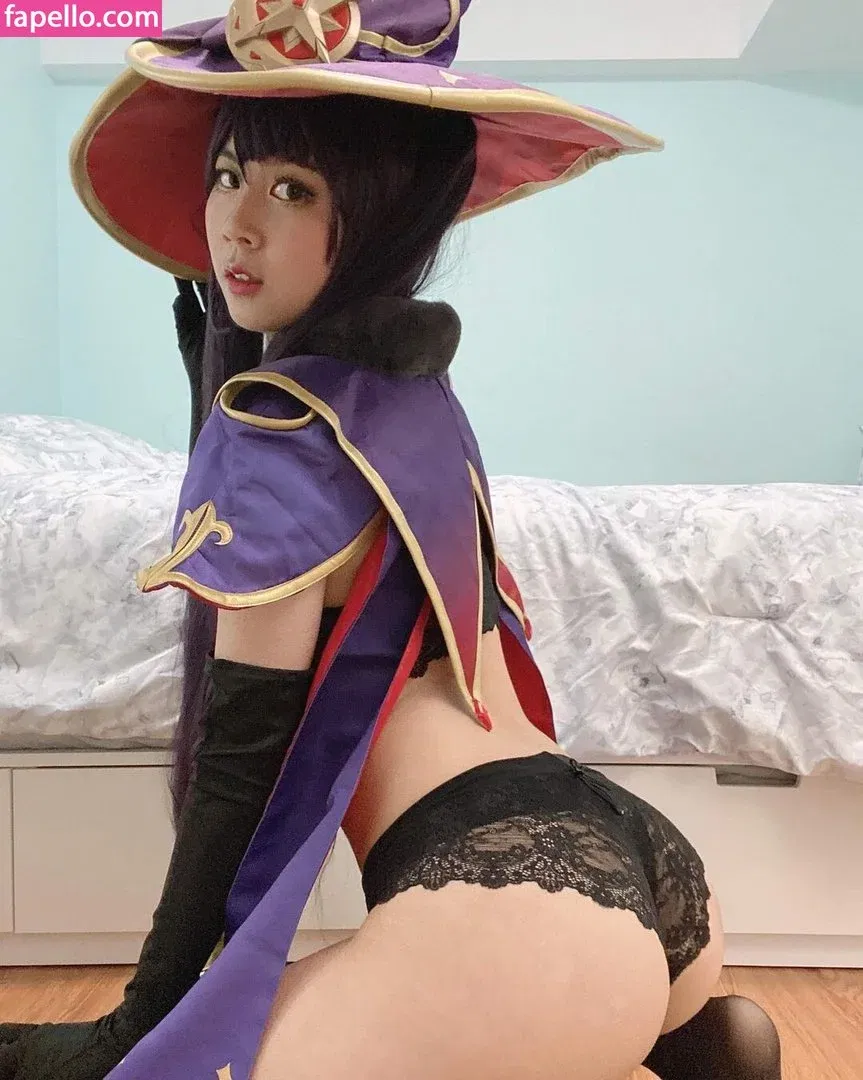 MitsukiBb / MitsukiBby Onlyfans Photo Gallery 