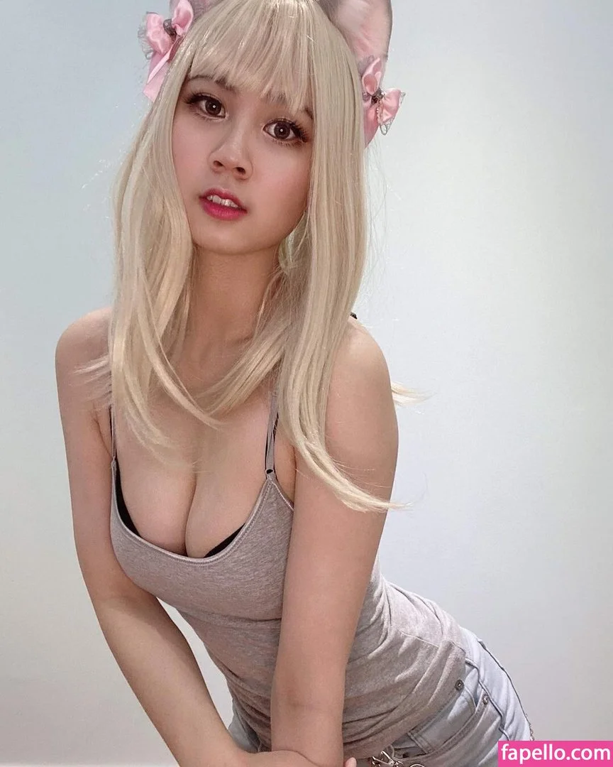 MitsukiBb / MitsukiBby Onlyfans Photo Gallery 