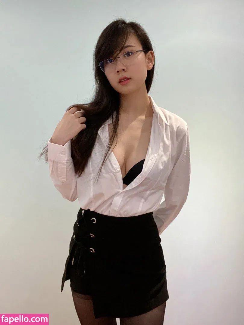 MitsukiBb / MitsukiBby Onlyfans Photo Gallery 