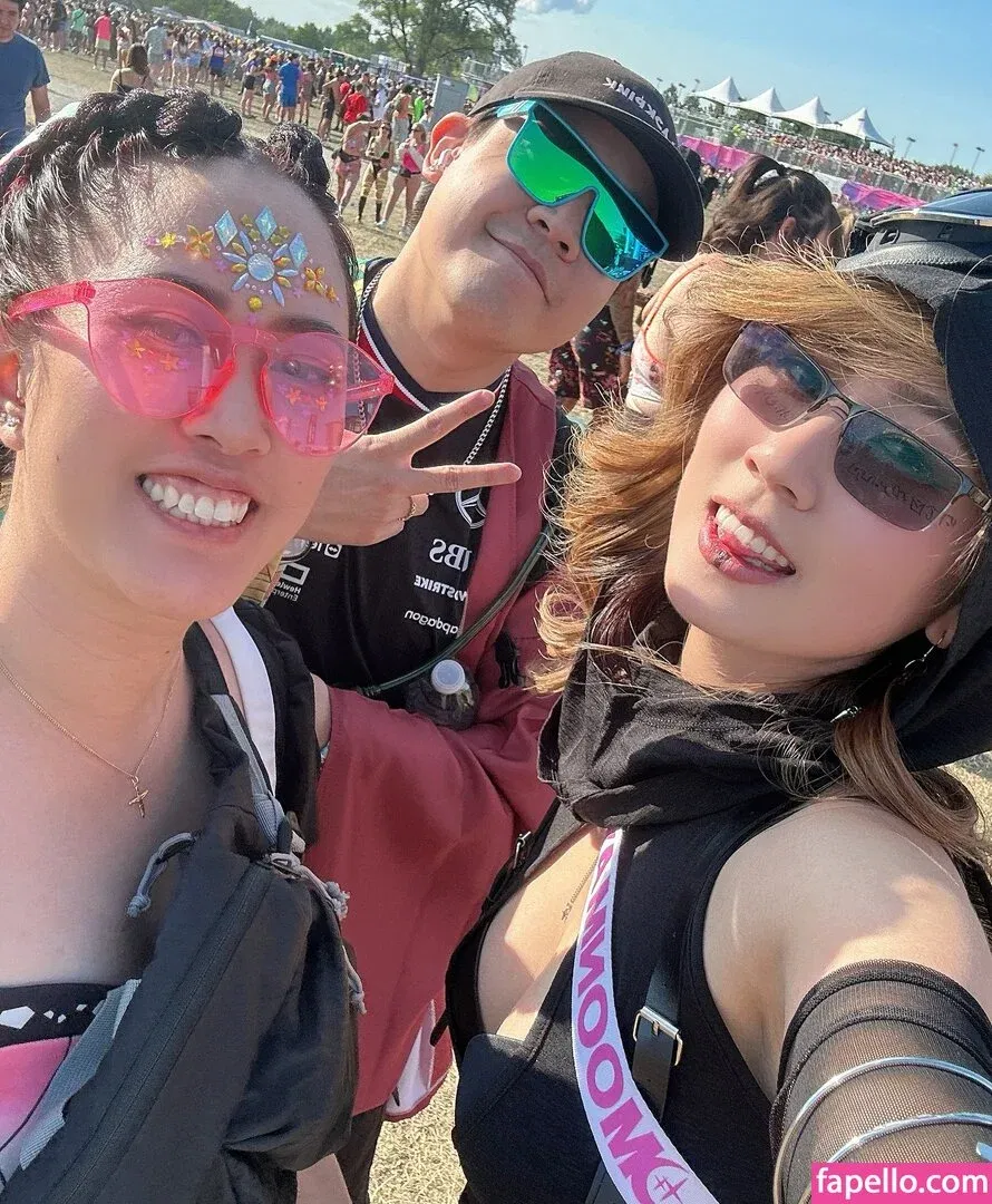 MitsukiBb / MitsukiBby Onlyfans Photo Gallery 