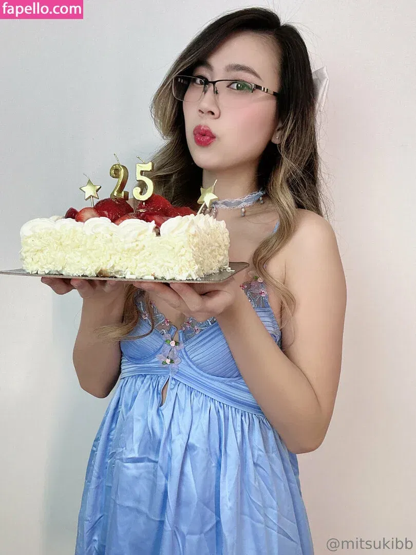 MitsukiBb / MitsukiBby Onlyfans Photo Gallery 