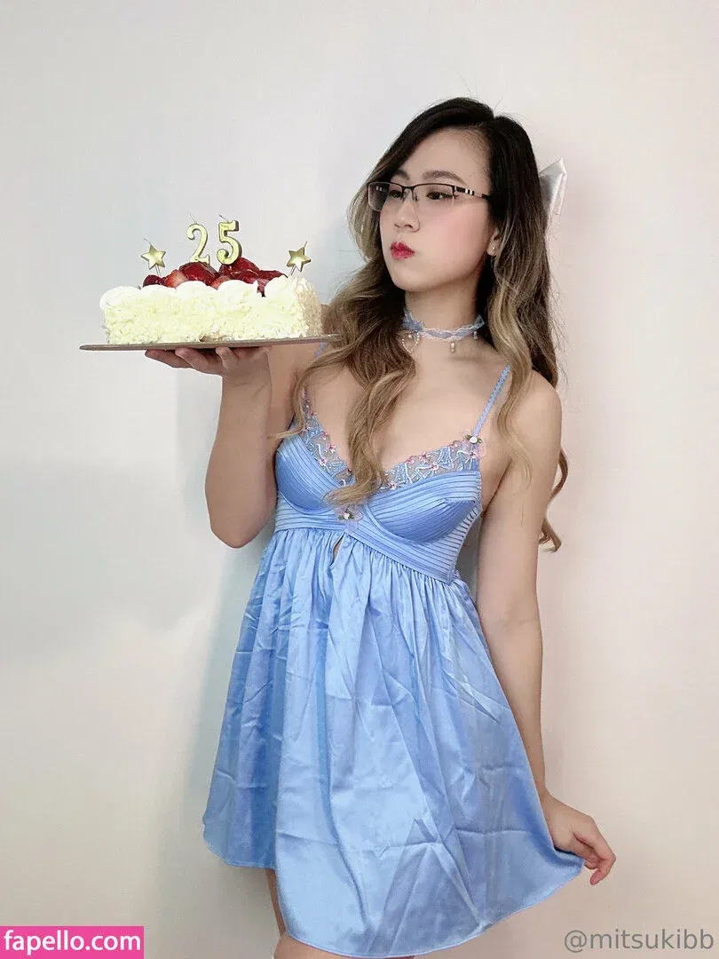 MitsukiBb / MitsukiBby Onlyfans Photo Gallery 