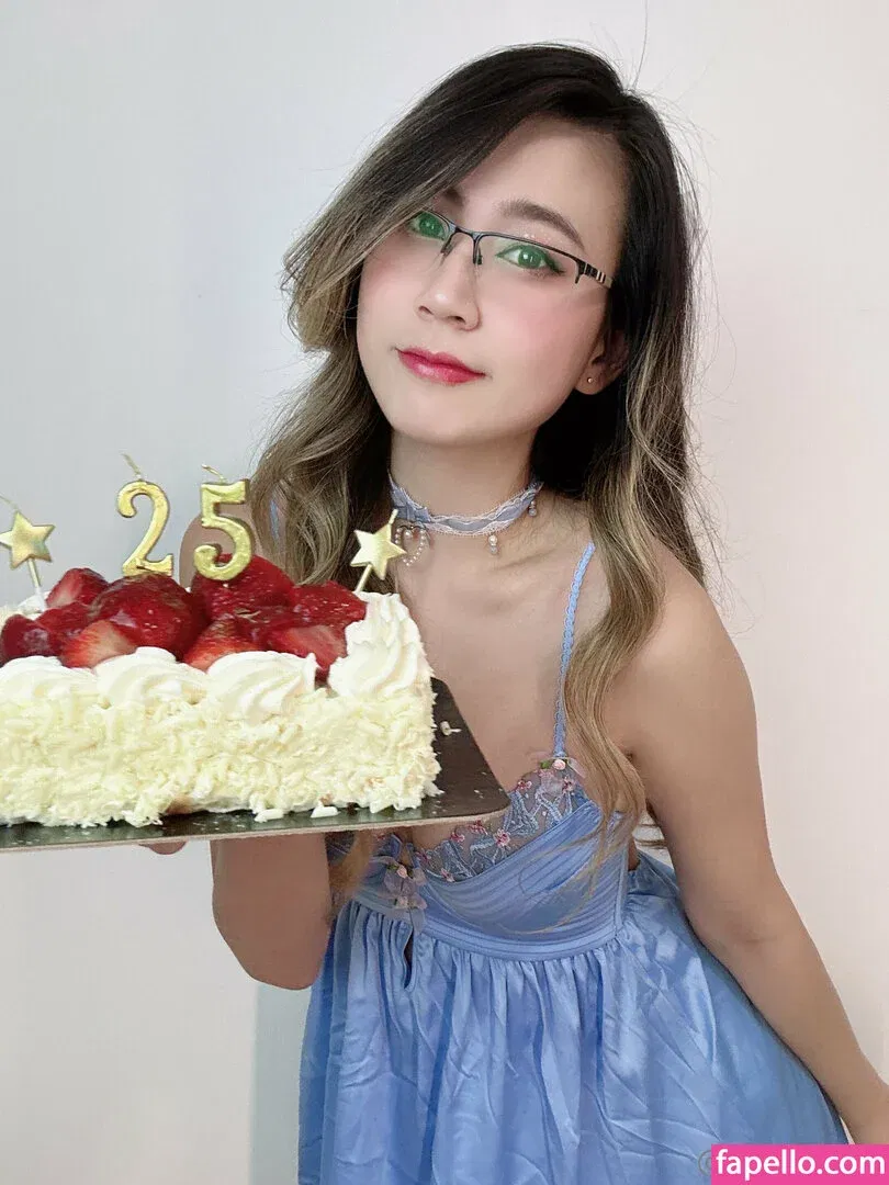 MitsukiBb / MitsukiBby Onlyfans Photo Gallery 