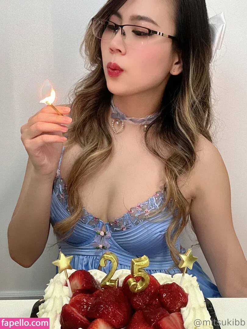 MitsukiBb / MitsukiBby Onlyfans Photo Gallery 