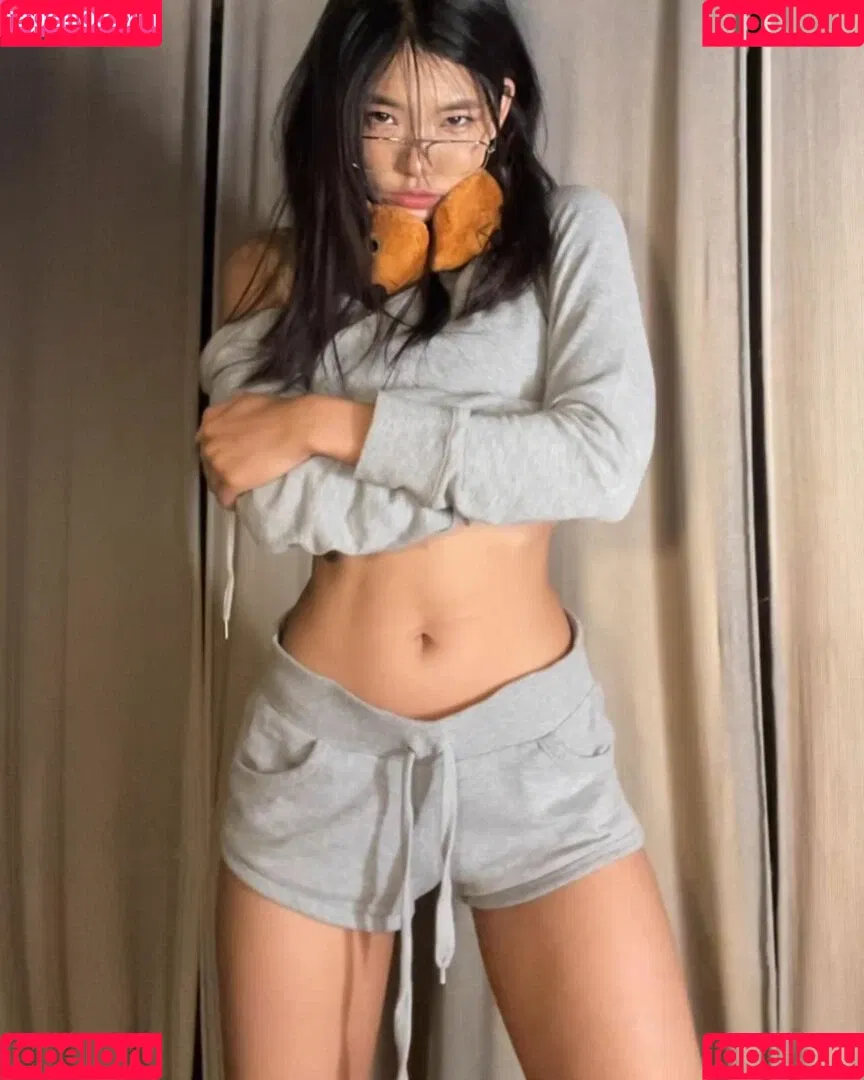 Maimiko / maikothewitch / maimikoo / maimikoz Onlyfans Photo Gallery 