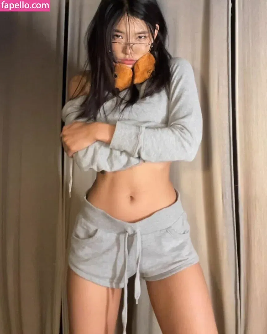 Maimiko / maikothewitch / maimikoo / maimikoz Onlyfans Photo Gallery 