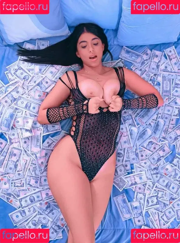 Camila Valencia / camila_valencia / camilevalencia / cavbb / https: / motocami Onlyfans Photo Gallery 
