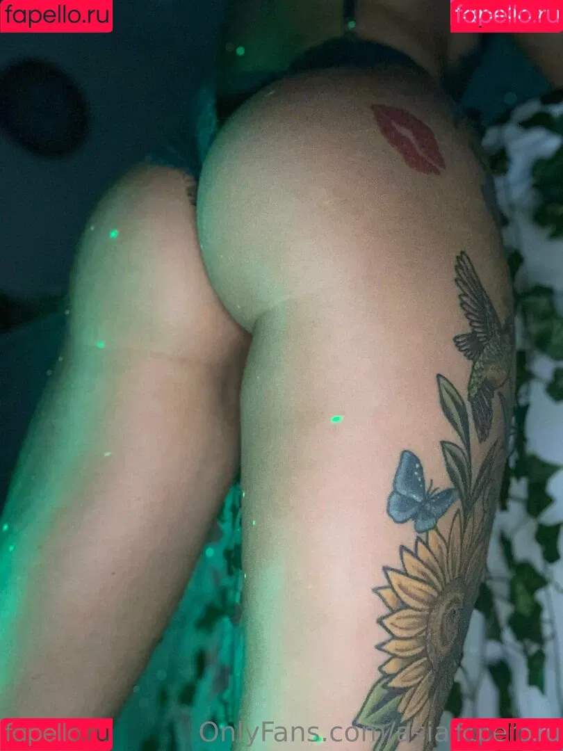 asiapolerina / biology_beauty Onlyfans Photo Gallery 