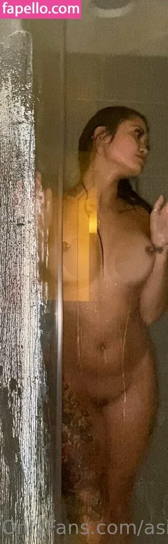 asiapolerina / biology_beauty Onlyfans Photo Gallery 