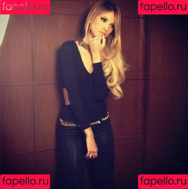 Eiza Gonzalez / eizagonzalez / elisagonz Onlyfans Photo Gallery 