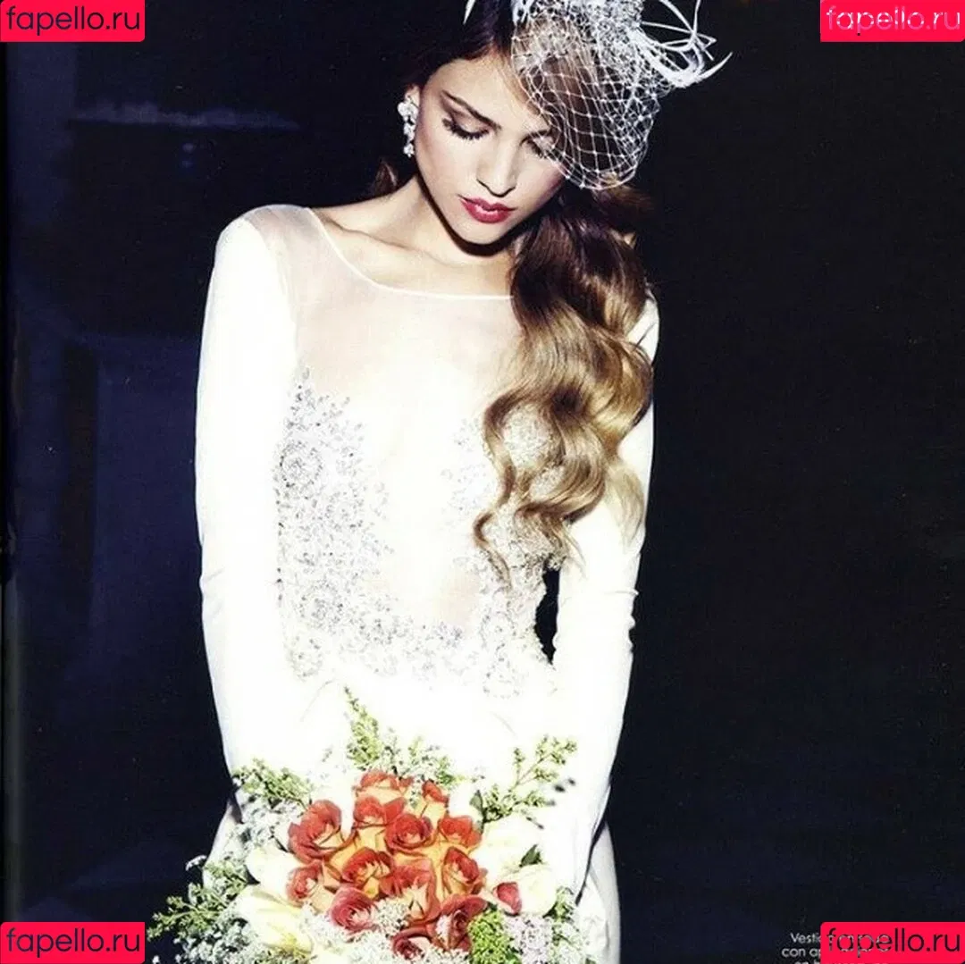 Eiza Gonzalez / eizagonzalez / elisagonz Onlyfans Photo Gallery 
