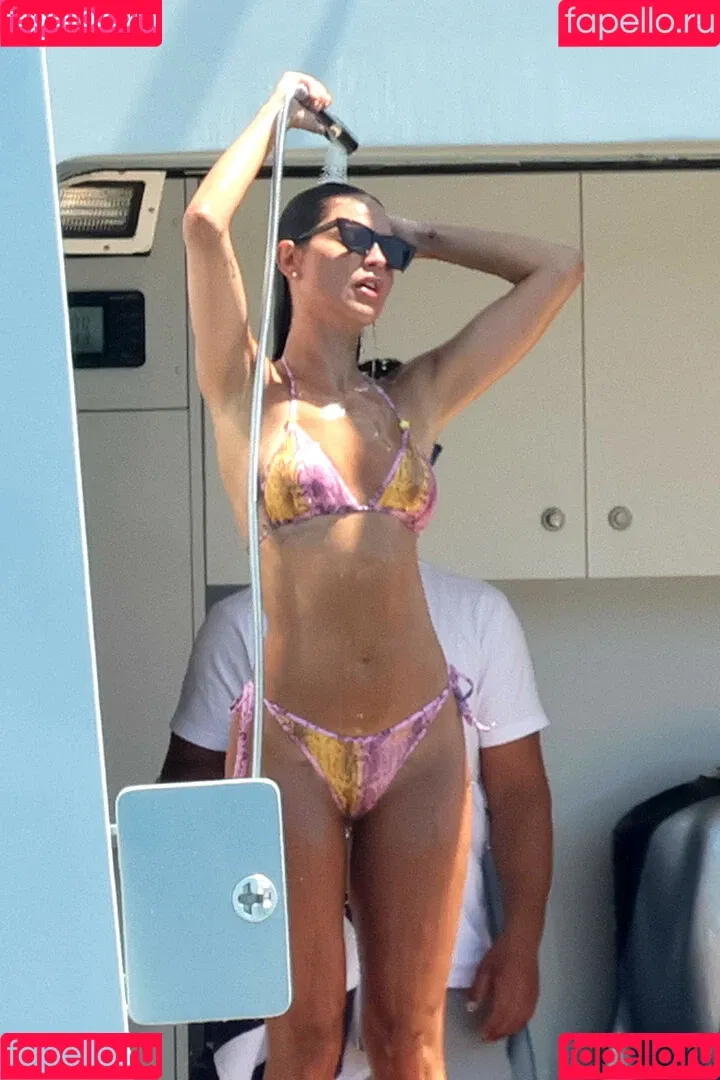 Eiza Gonzalez / eizagonzalez / elisagonz Onlyfans Photo Gallery 