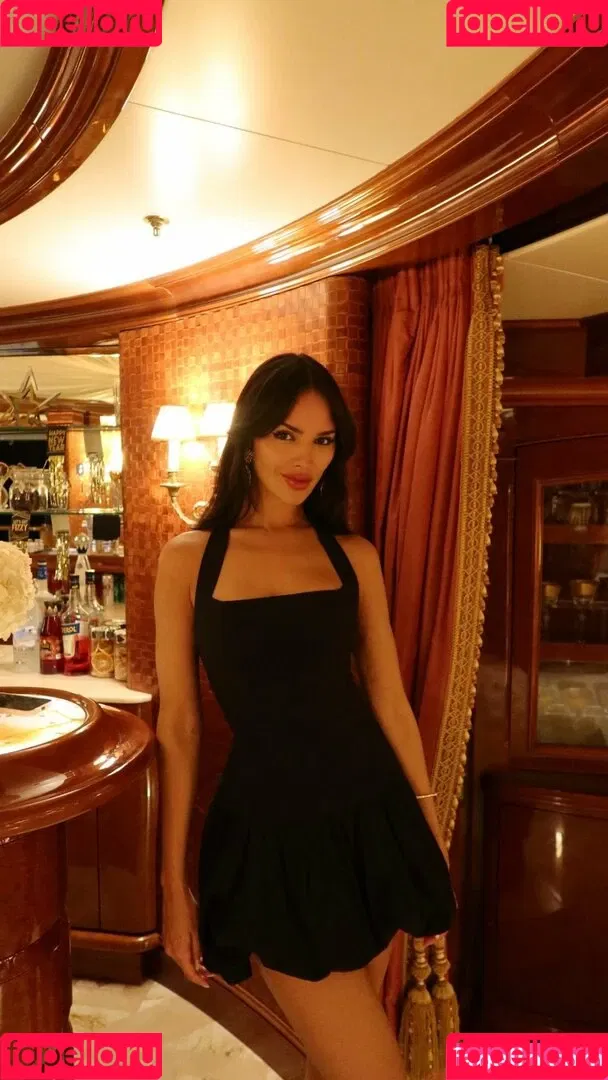 Eiza Gonzalez / eizagonzalez / elisagonz Onlyfans Photo Gallery 