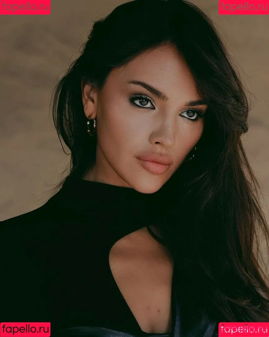 Eiza Gonzalez / eizagonzalez / elisagonz Onlyfans Photo Gallery 