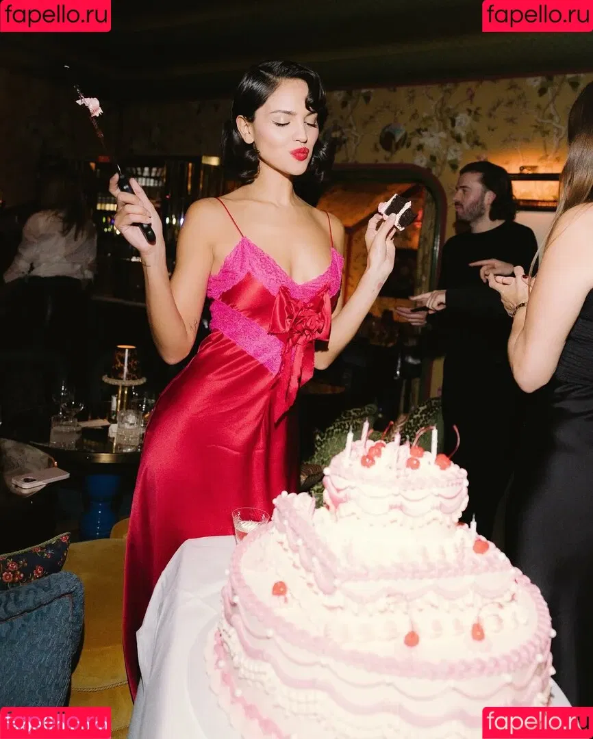 Eiza Gonzalez / eizagonzalez / elisagonz Onlyfans Photo Gallery 