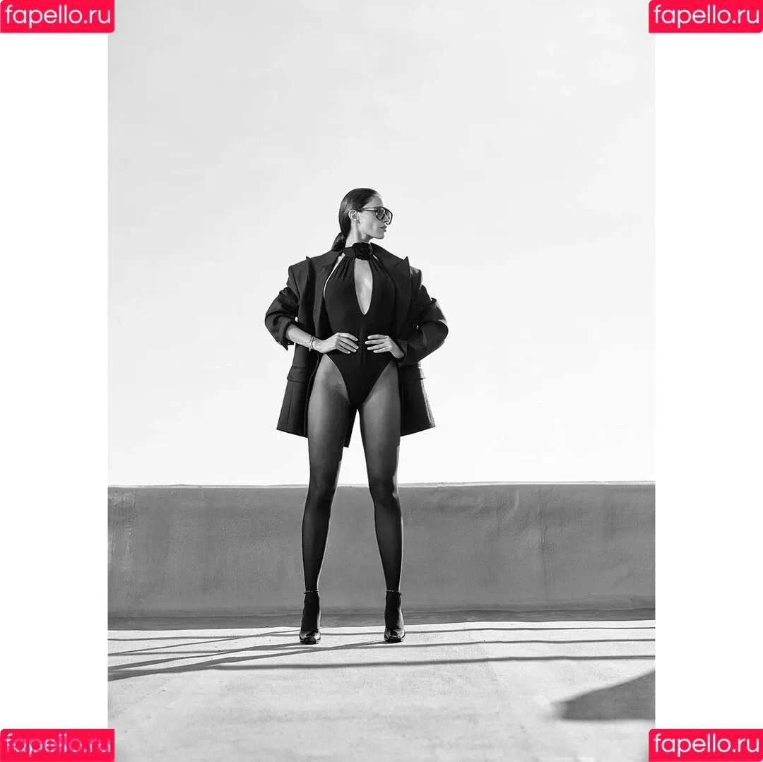 Eiza Gonzalez / eizagonzalez / elisagonz Onlyfans Photo Gallery 