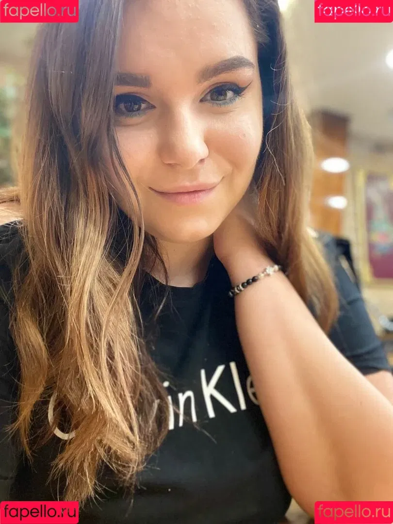 Prettyaly / prettyaly__ Onlyfans Photo Gallery 