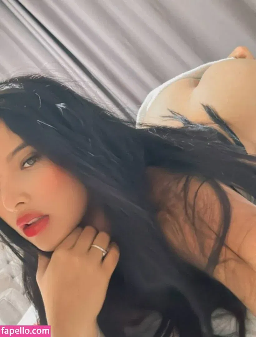 Alejandra Quiroz / alejandraquiroz_f Onlyfans Photo Gallery 