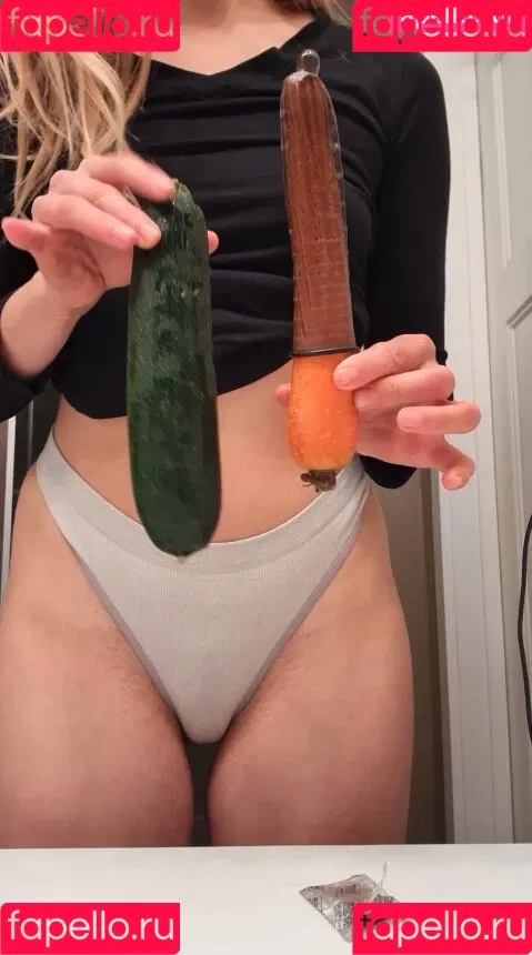 kalemia / lil_hanne / lilhanne Onlyfans Photo Gallery 