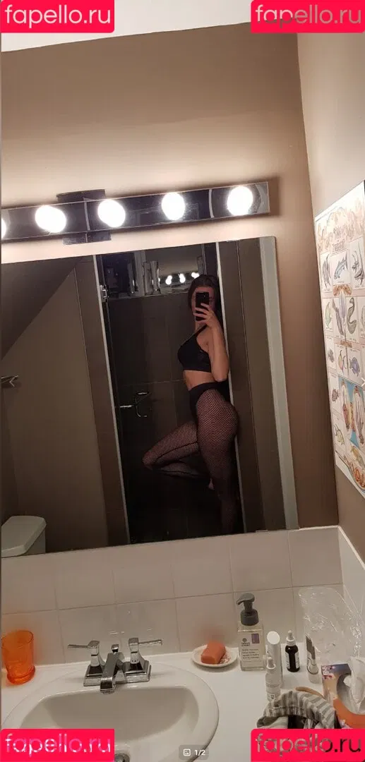 kalemia / lil_hanne / lilhanne Onlyfans Photo Gallery 