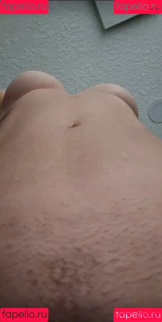 kalemia / lil_hanne / lilhanne Onlyfans Photo Gallery 