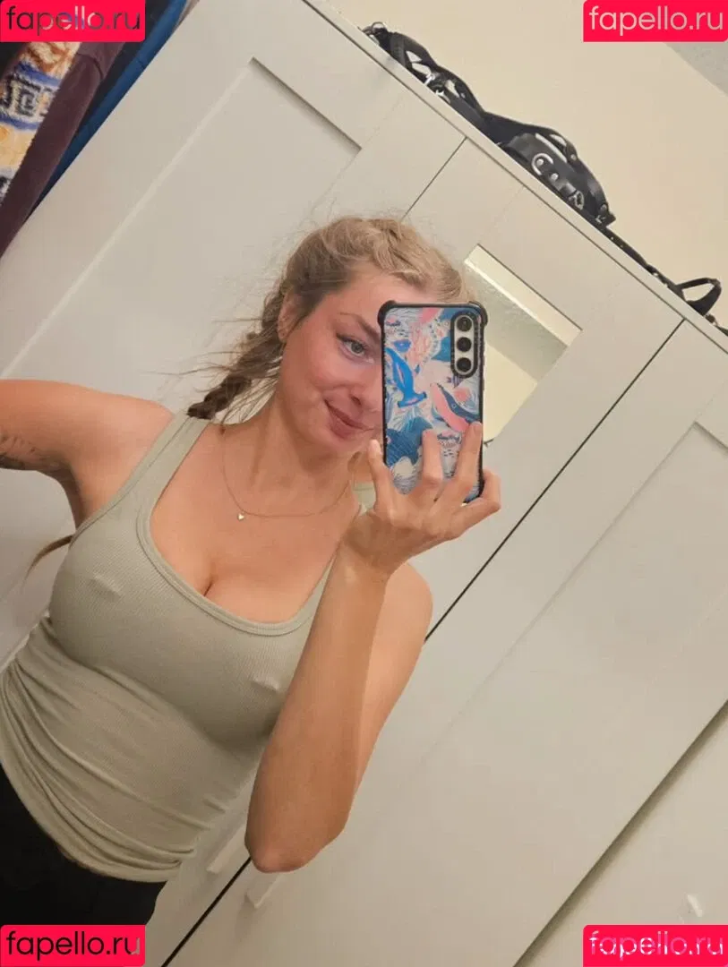 kalemia / lil_hanne / lilhanne Onlyfans Photo Gallery 