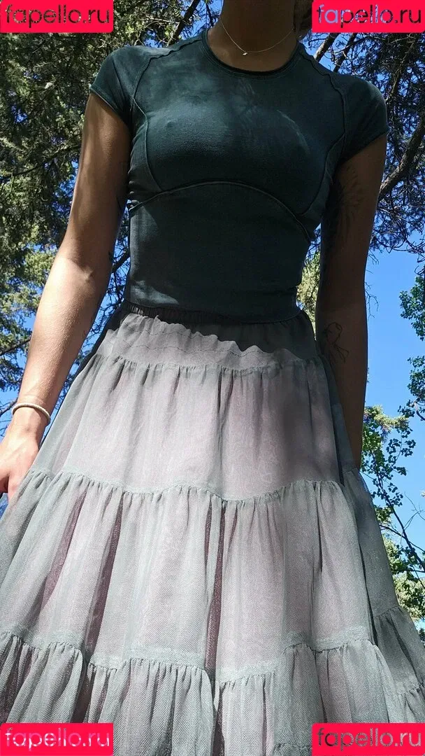 kalemia / lil_hanne / lilhanne Onlyfans Photo Gallery 