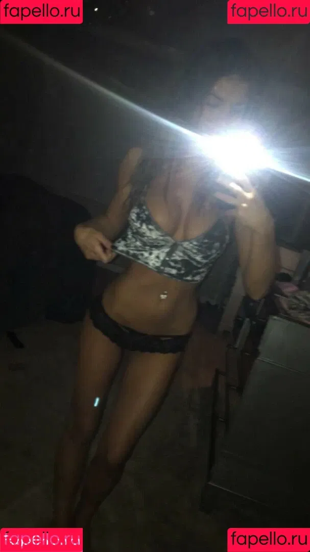 Carlie Jo / carliejokent / cupofcarliejo Onlyfans Photo Gallery 