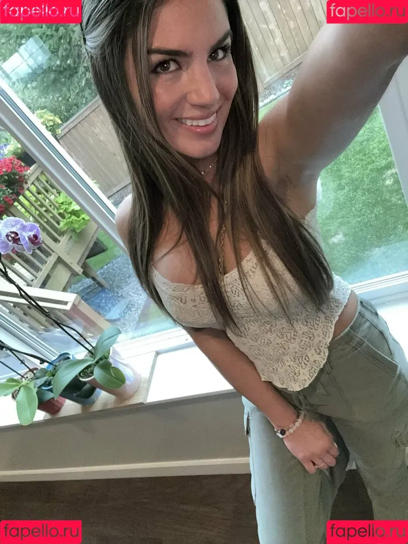 Carlie Jo / carliejokent / cupofcarliejo Onlyfans Photo Gallery 