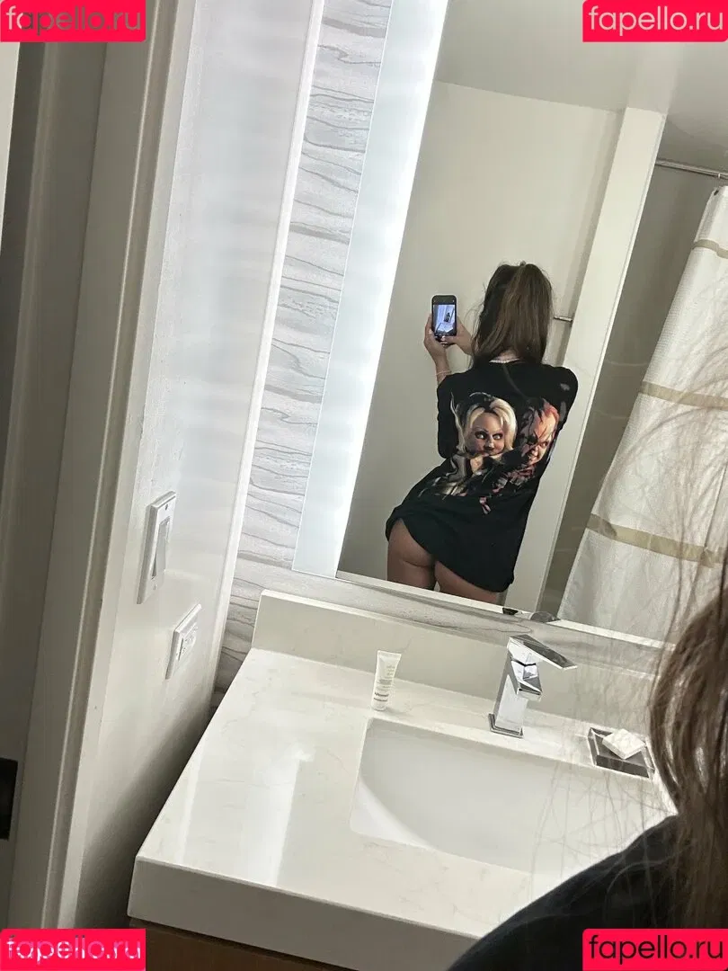 Carlie Jo / carliejokent / cupofcarliejo Onlyfans Photo Gallery 