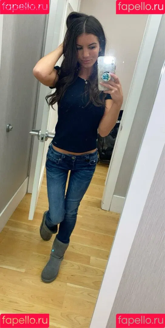Carlie Jo / carliejokent / cupofcarliejo Onlyfans Photo Gallery 
