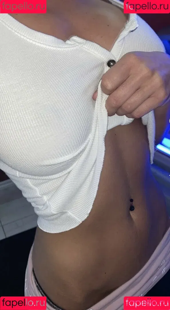 Carlie Jo / carliejokent / cupofcarliejo Onlyfans Photo Gallery 