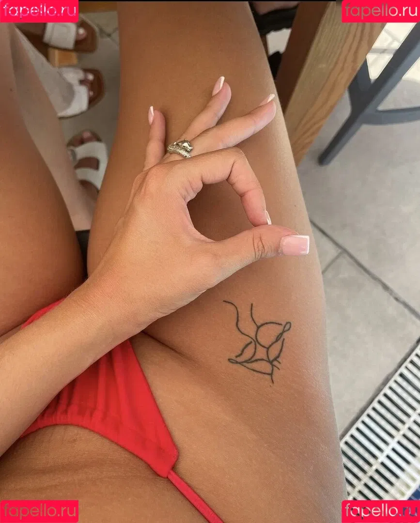 Chloe Veitch / chloeveitchofficial Onlyfans Photo Gallery 